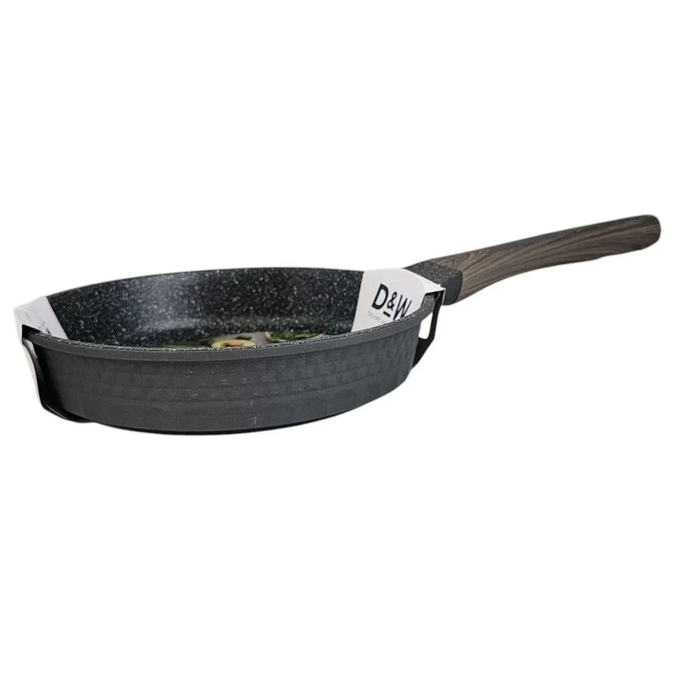 D&W Deane and White Cookware 9.5